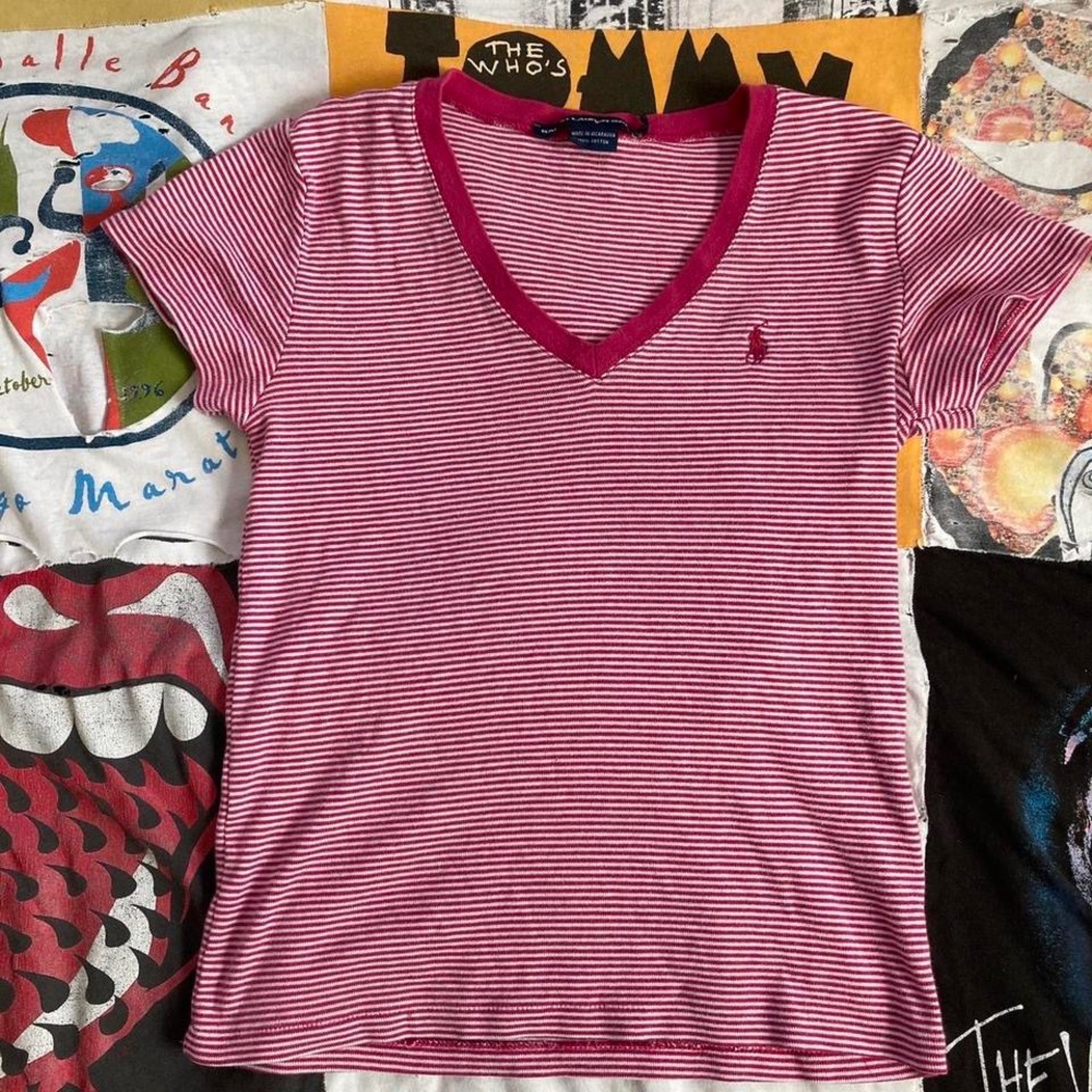 Ralph Lauren striped 2000’s slim fit t-shirt.